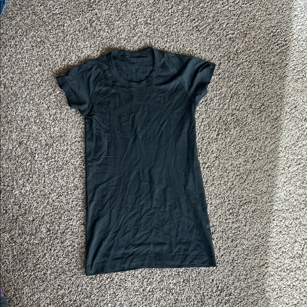 Lululemon Swiftly Tee